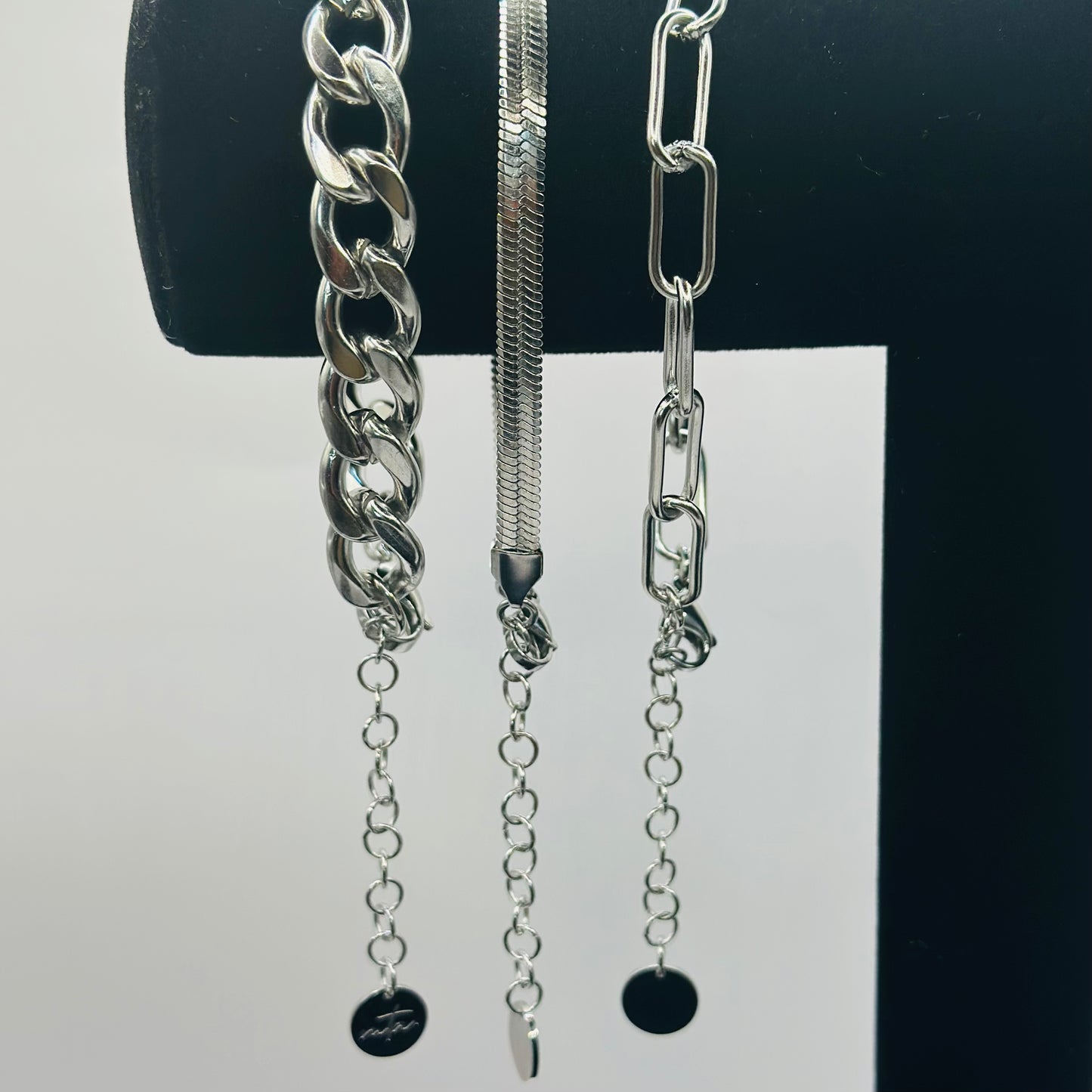 Connections Chunky Cuban Link Bracelet (11mm)