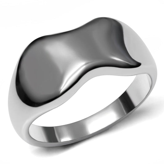  simple band-style ring that has a unique wavy shape that is similar to the curves of a woman's body plus size ring style